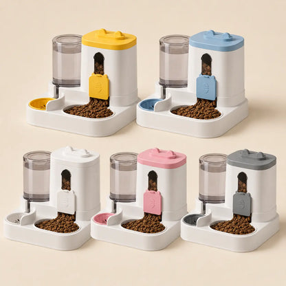 Distributeur à gravité DoglyHome disponible en cinq couleurs